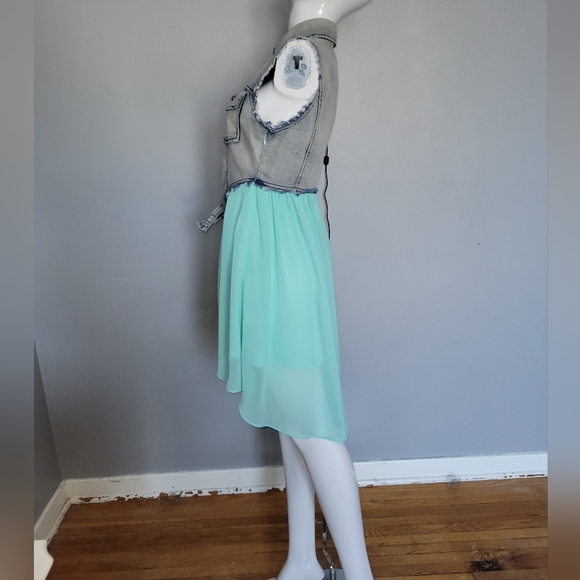 Do & Be Denim Chiffon Dress, BNWT, Size M - Picture 2 of 8